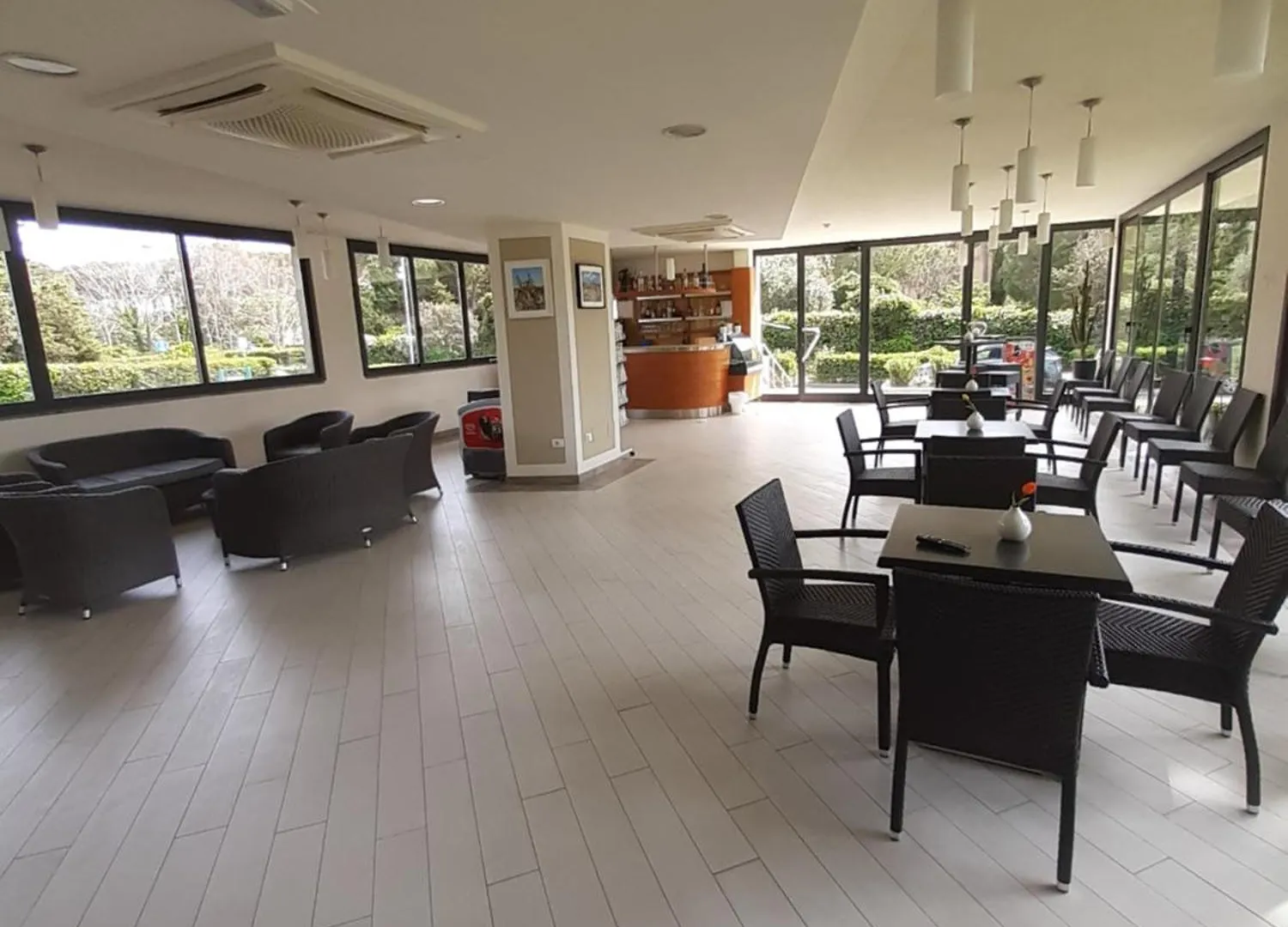 Hotel Flora Marina Di Bibbona 3*,