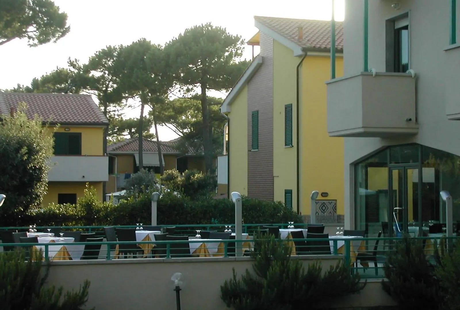 Hotel Flora Marina Di Bibbona